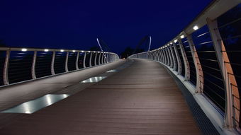 VR技术的市场前景和趋势，沉浸式体验的新时代